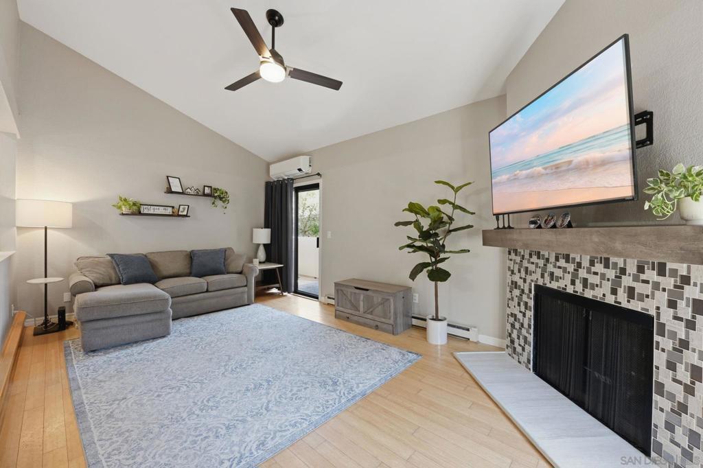 13768 Ruette Le Parc C Property Photo 13