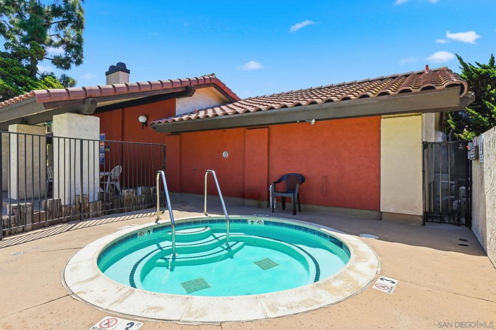 13768 Ruette Le Parc C Property Photo 17