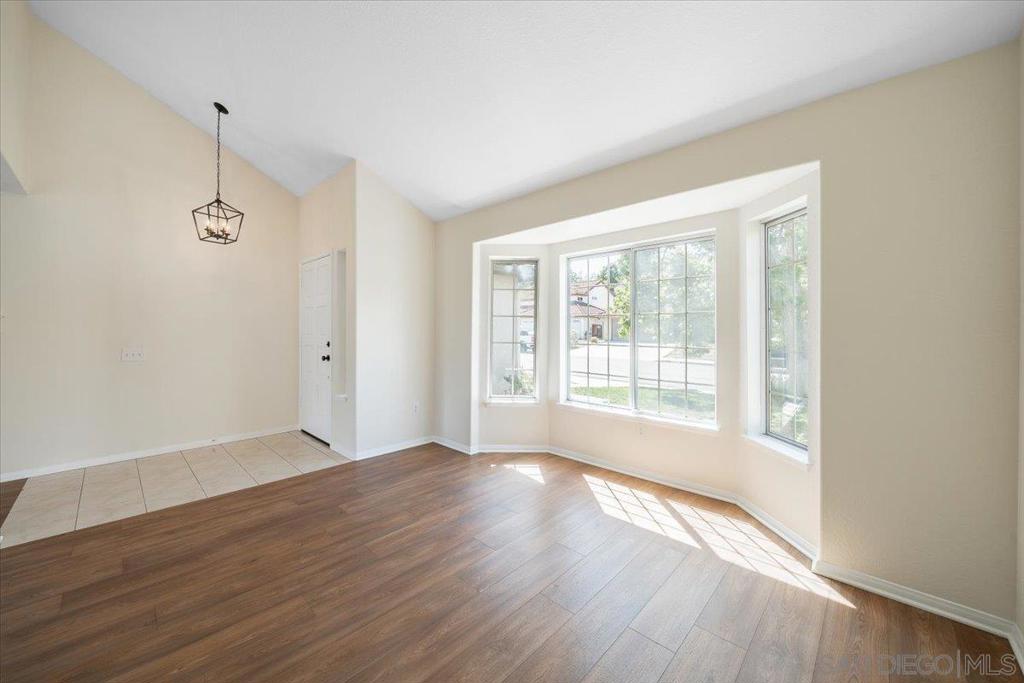 1726 Las Palmas Ln Property Photo 9