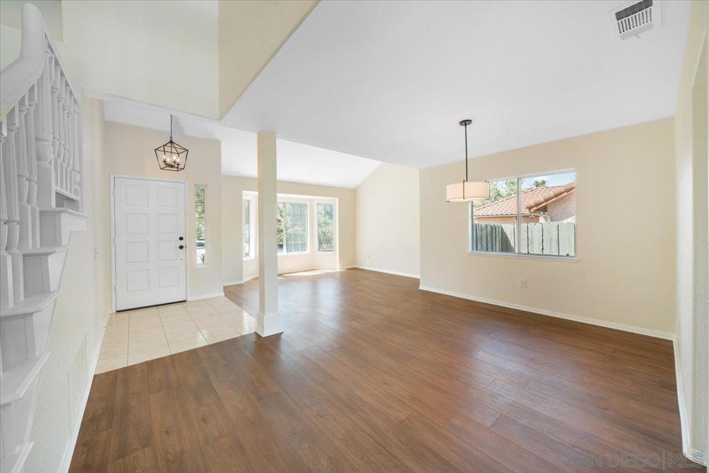 1726 Las Palmas Ln Property Photo 12