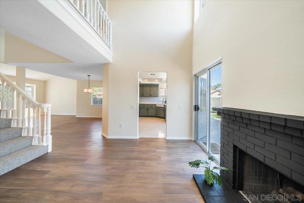 1726 Las Palmas Ln Property Photo 18
