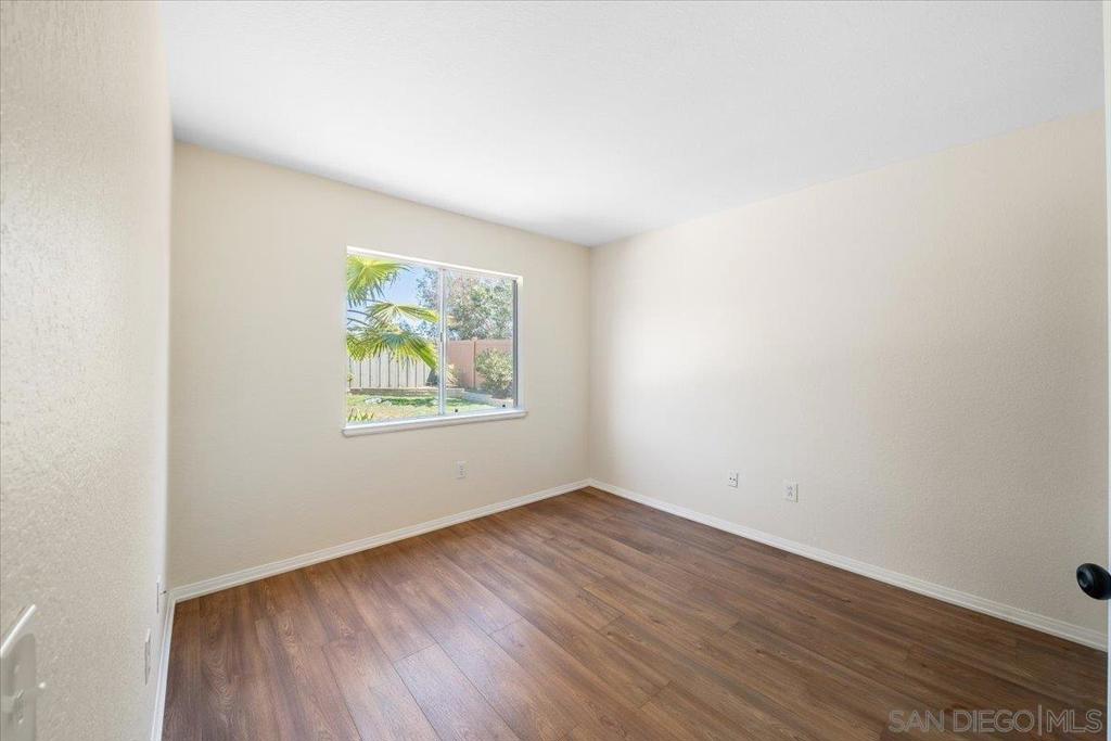 1726 Las Palmas Ln Property Photo 38