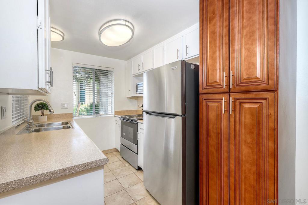 5350 Baltimore 5 Property Photo 9