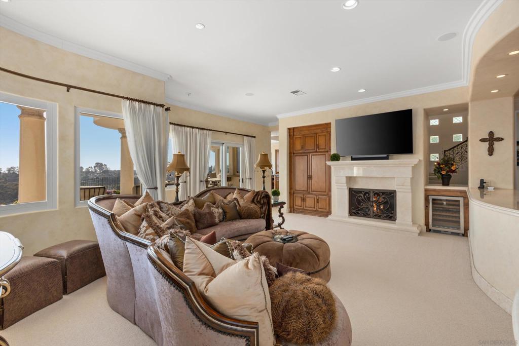 7109 Aviara Drive Property Photo 11