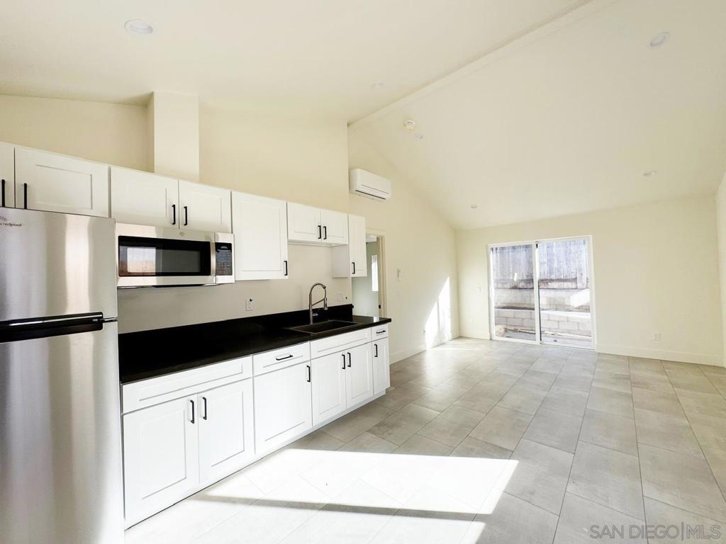 260013330SD Property Photo 8