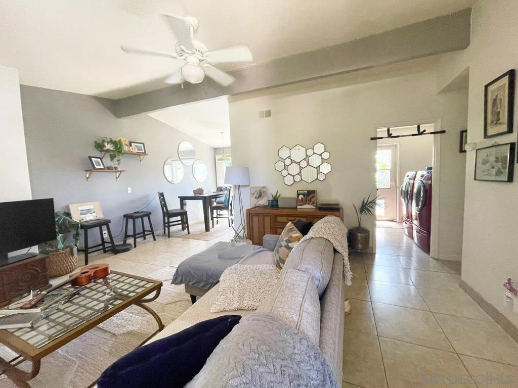 260013330SD Property Photo 10