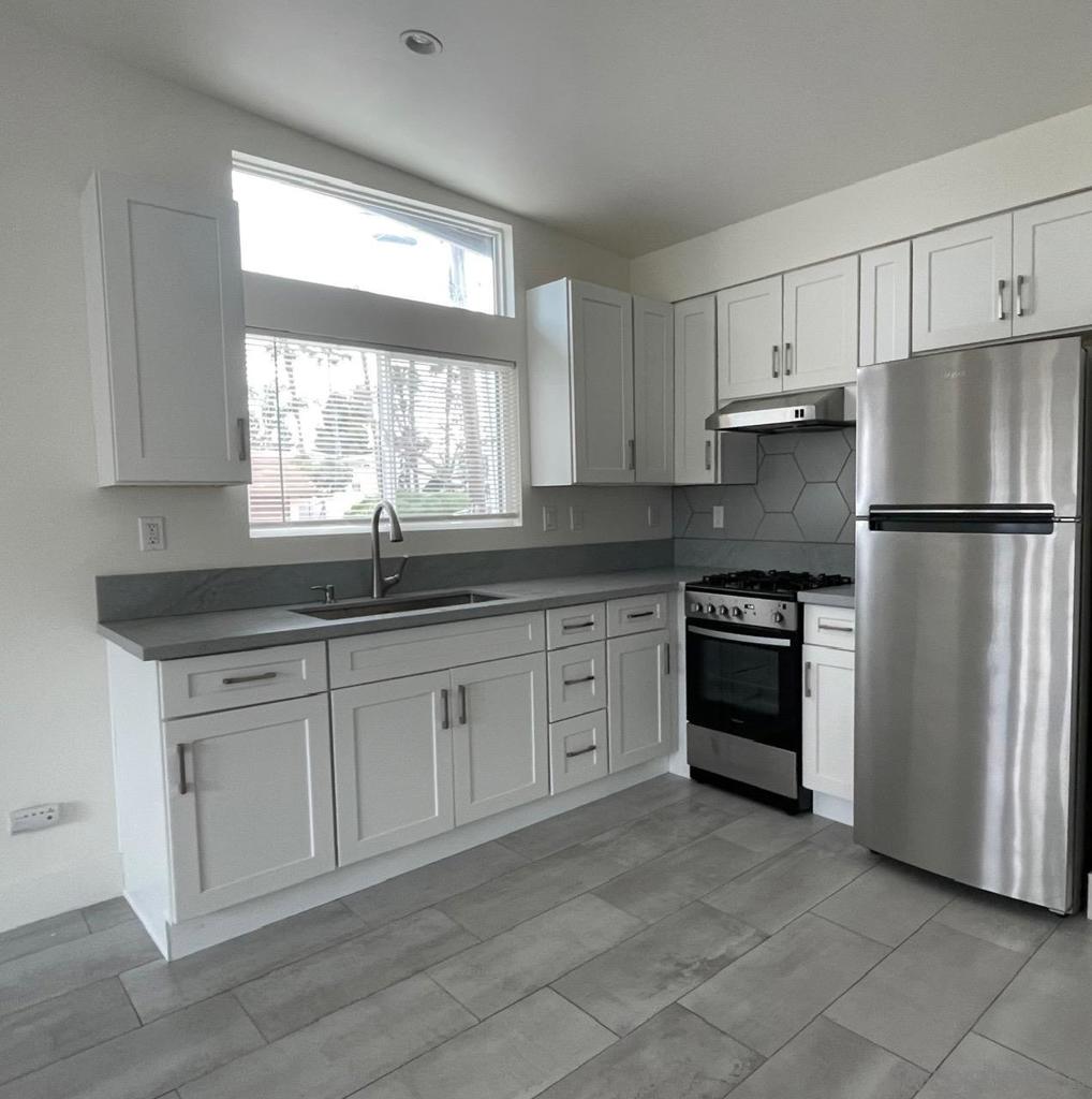 260013330SD Property Photo 12