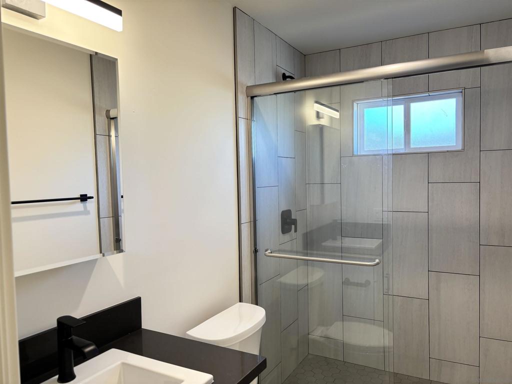 260013330SD Property Photo 13
