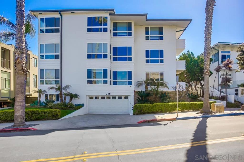 245 Coast D2 Property Photo 2