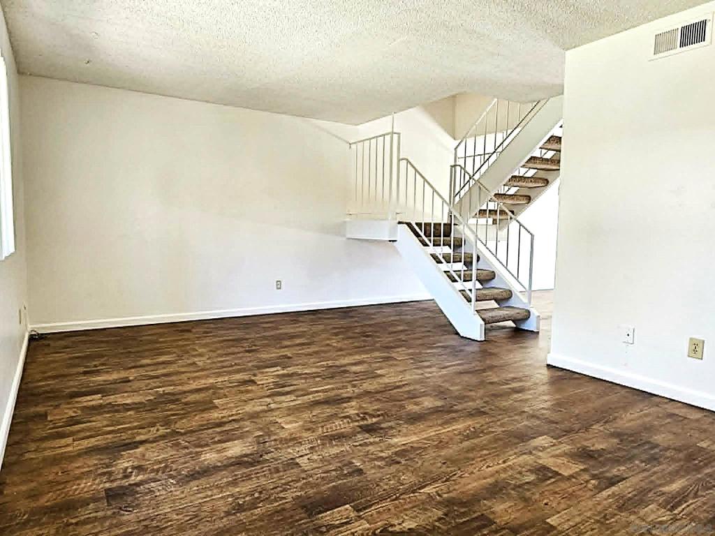 8010 Winter Gardens B B Property Photo 8
