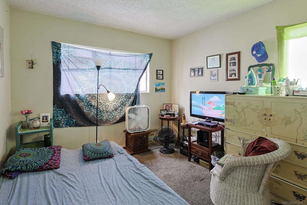5419 Lauretta St Apt A &b Property Photo 17