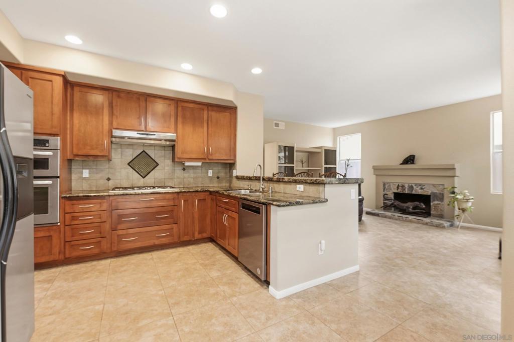 8933 Hampe Ct Property Photo 10