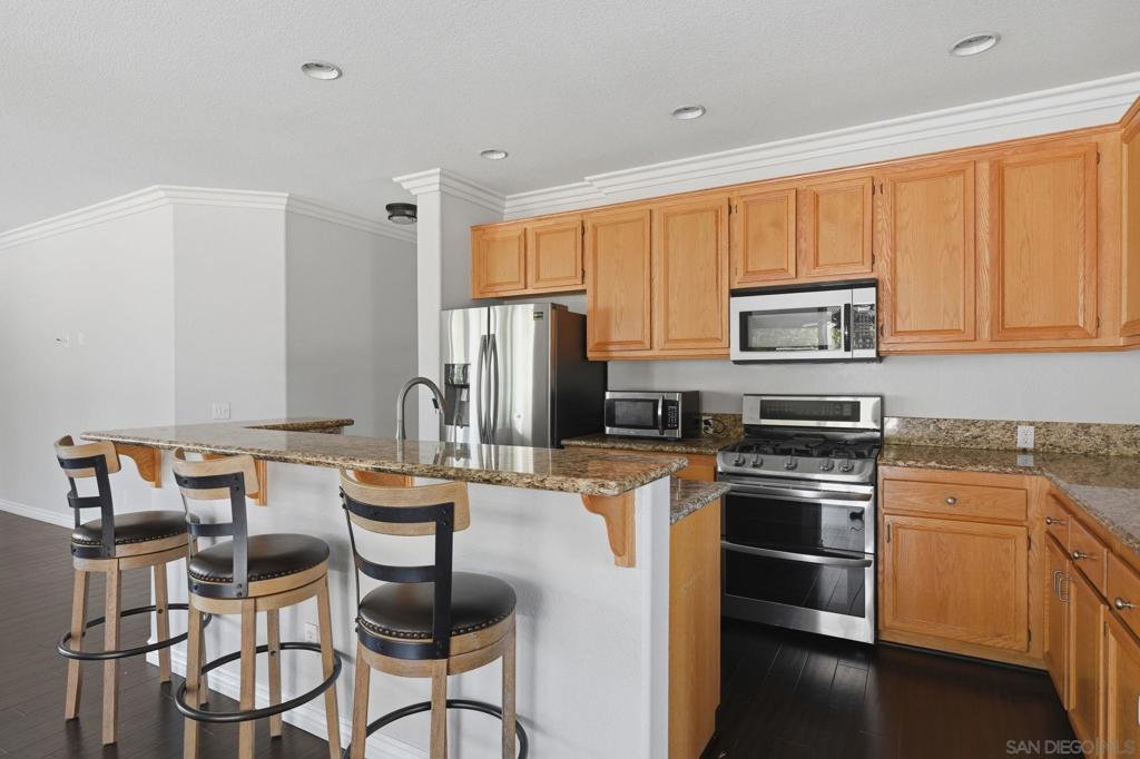 25331 Chesterfield Ln Property Photo 14