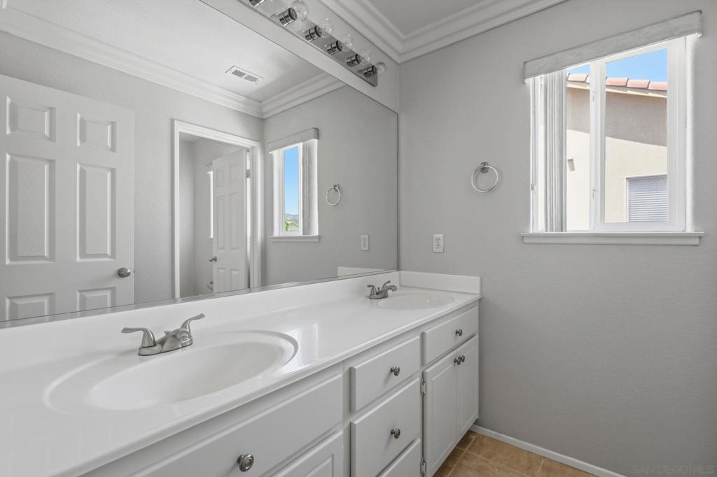25331 Chesterfield Ln Property Photo 41