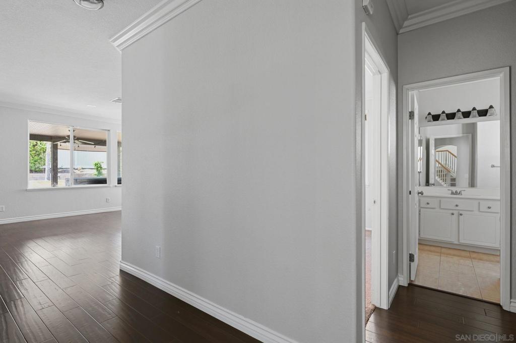 25331 Chesterfield Ln Property Photo 69