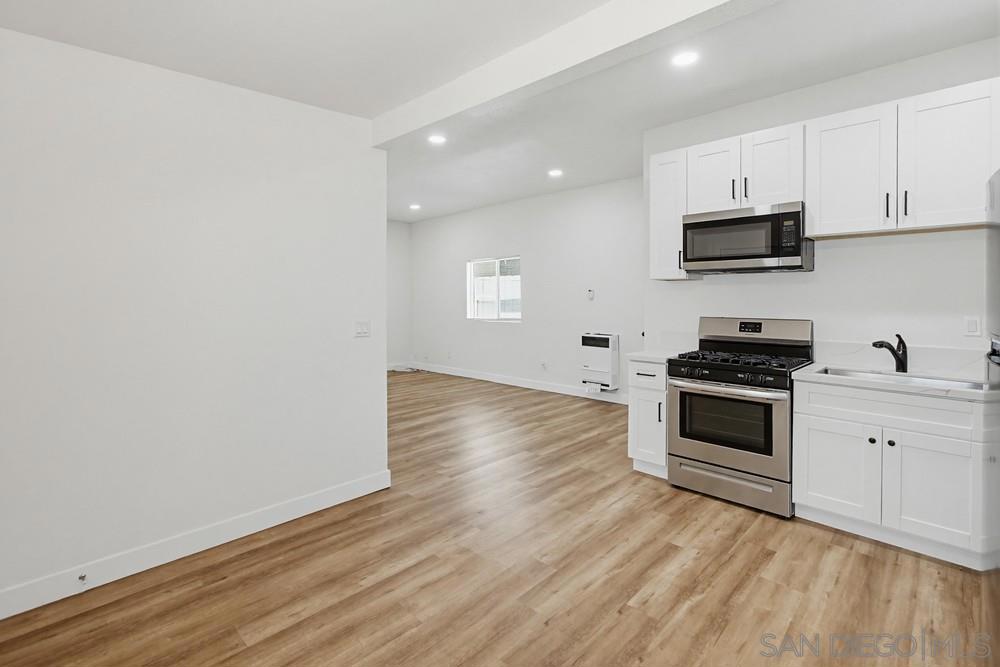 4458 32nd Property Photo 6