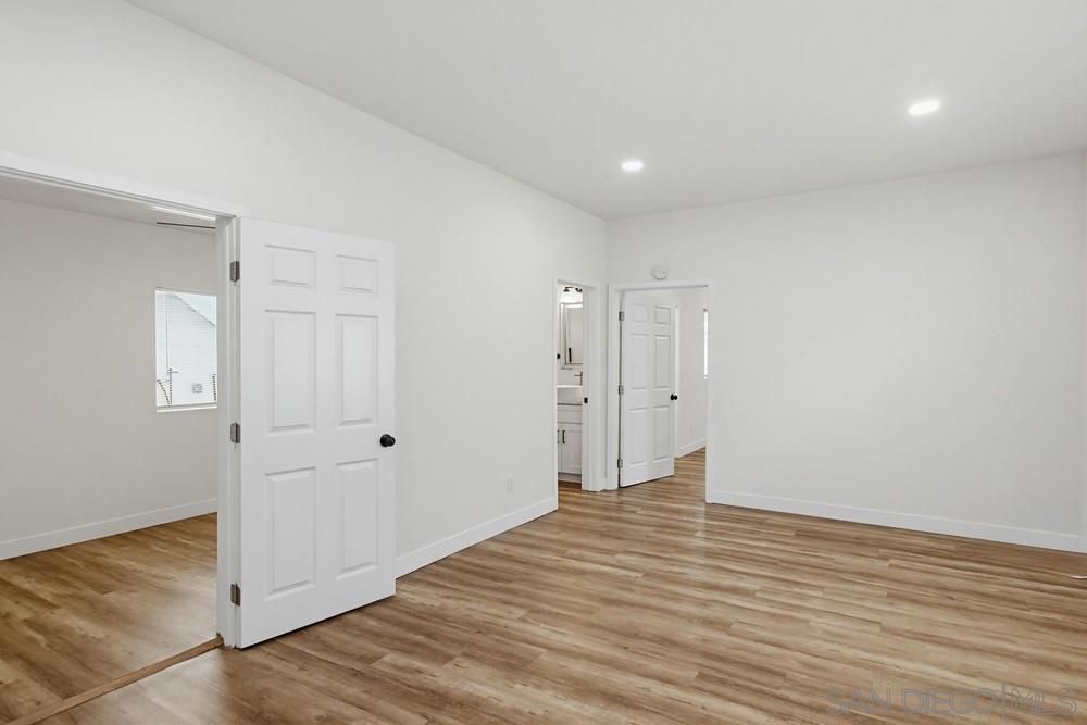 4458 32nd Property Photo 10