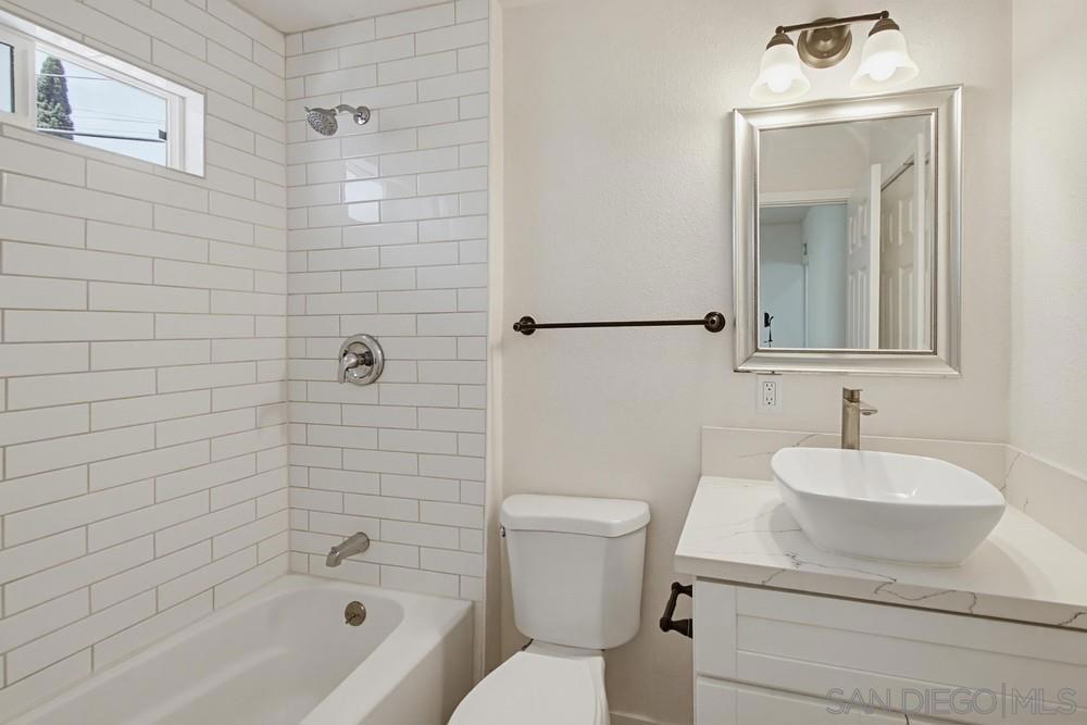 4458 32nd Property Photo 17