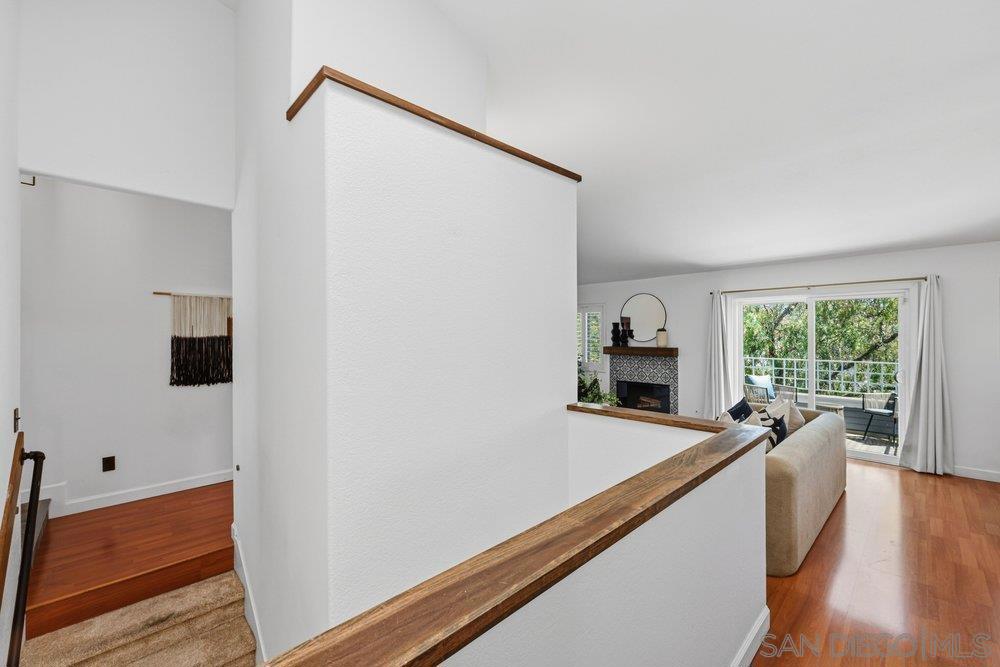 12805 Carriage Rd Property Photo 7
