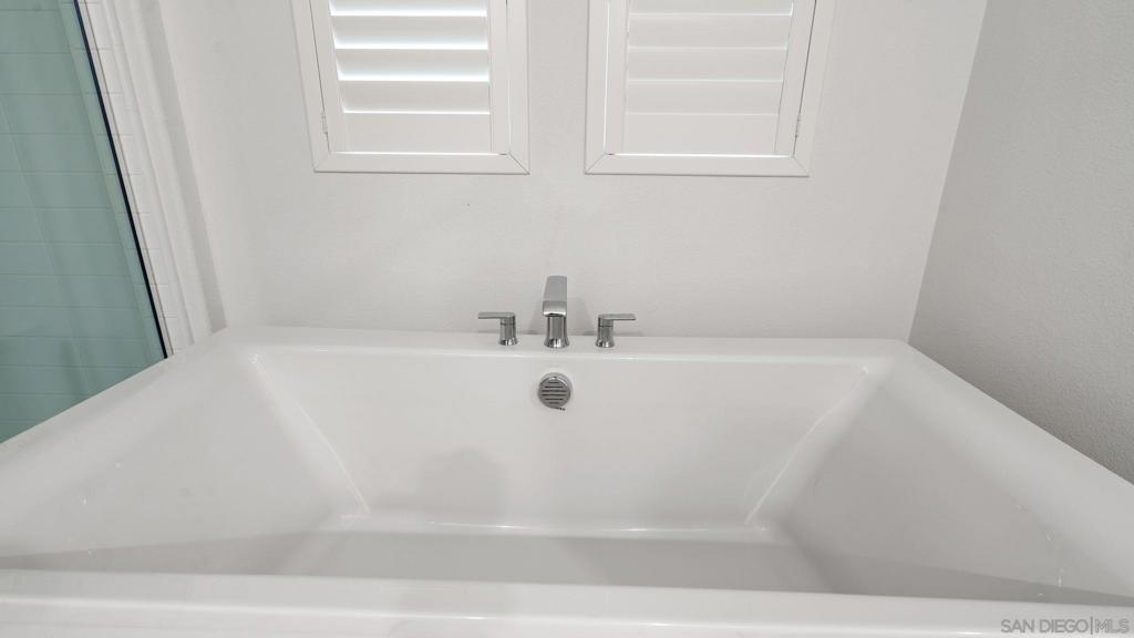 15681 Rennyson Way Property Photo 14