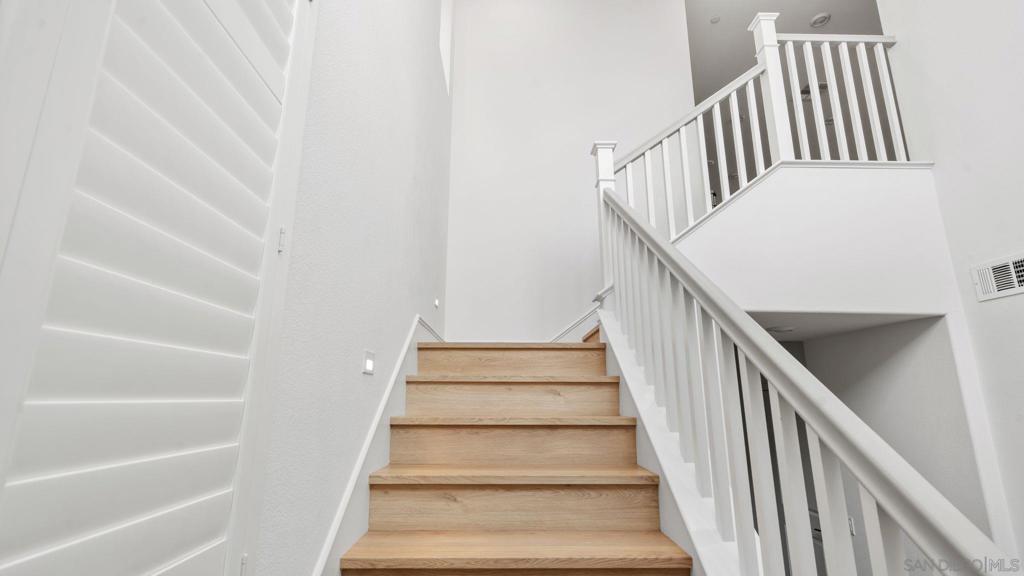 15681 Rennyson Way Property Photo 28
