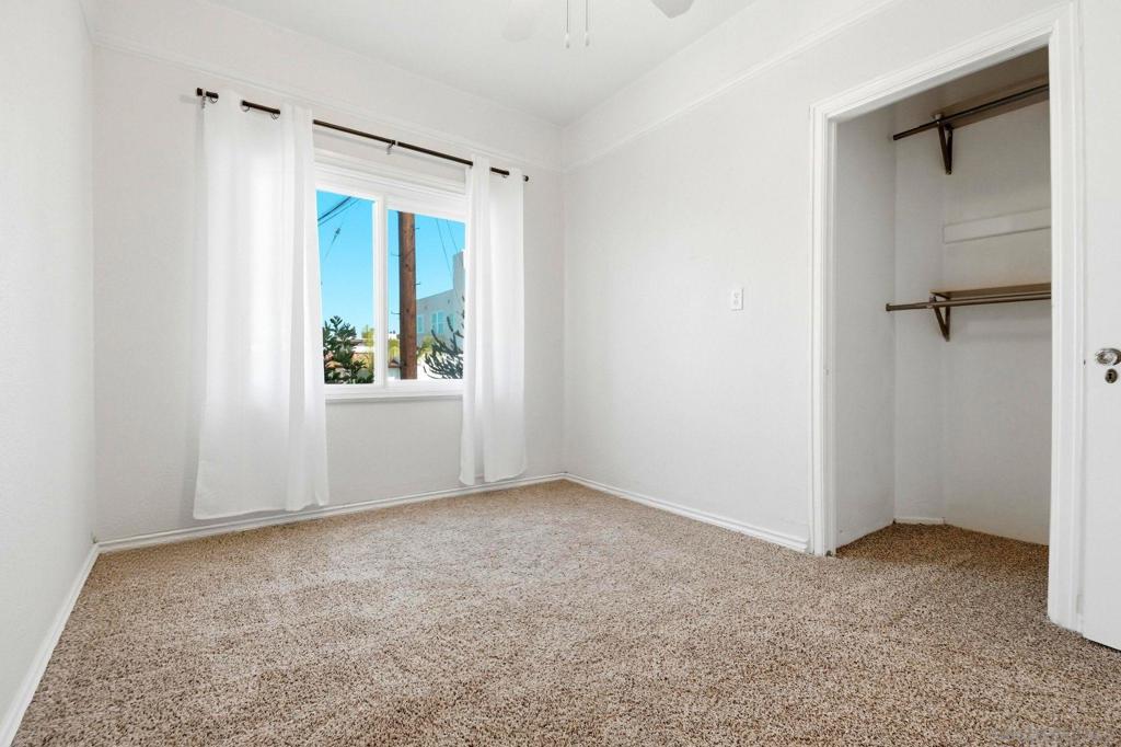 3062 68 Columbia St Property Photo 14