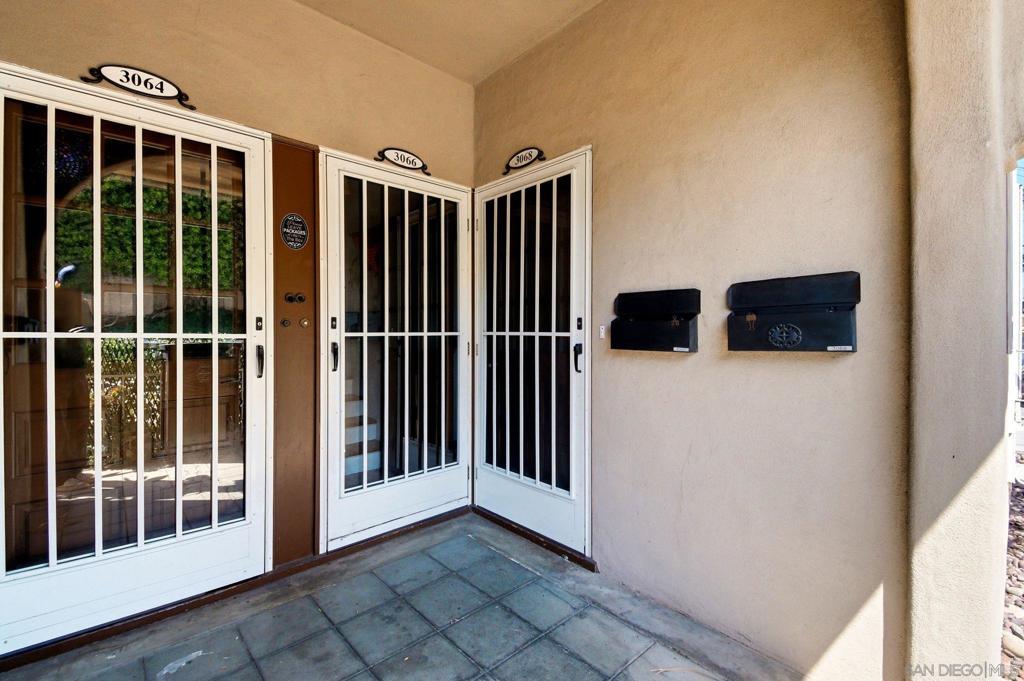 3062 68 Columbia St Property Photo 26