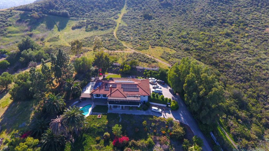 11330 Crazy Horse Dr Property Photo