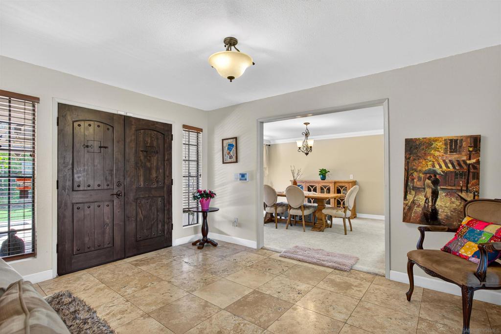 11330 Crazy Horse Dr Property Photo 4