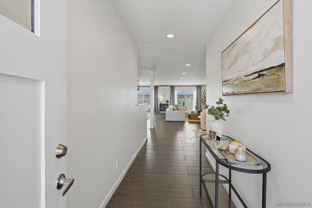 6463 Estrella Ave Property Photo 3