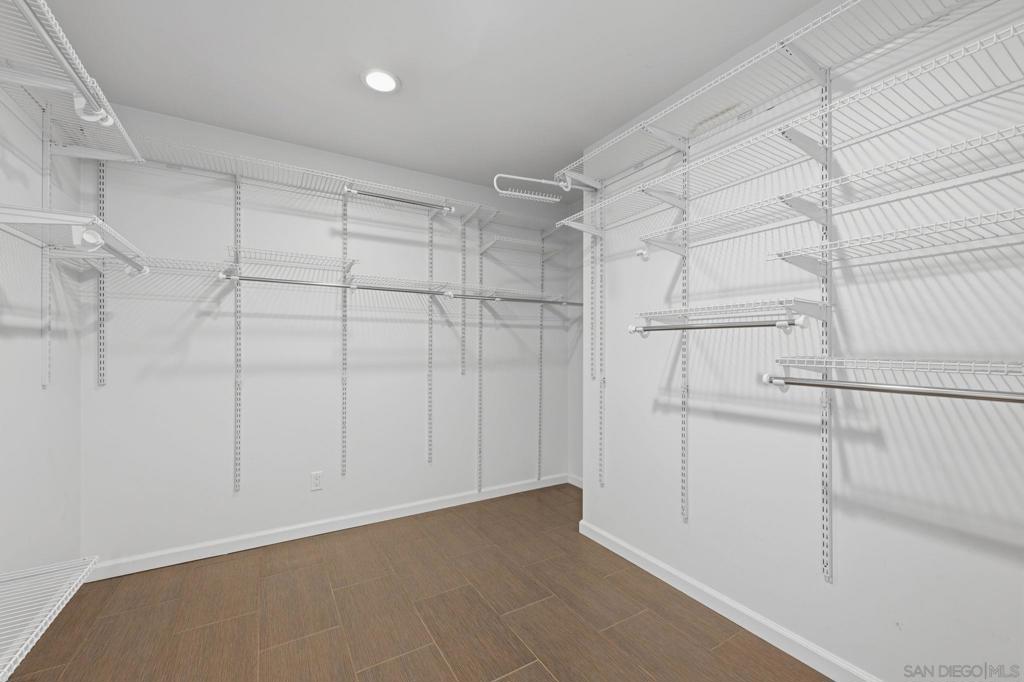 6463 Estrella Ave Property Photo 21