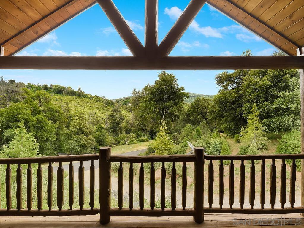 1068 W Incense Cedar Road Property Photo 6