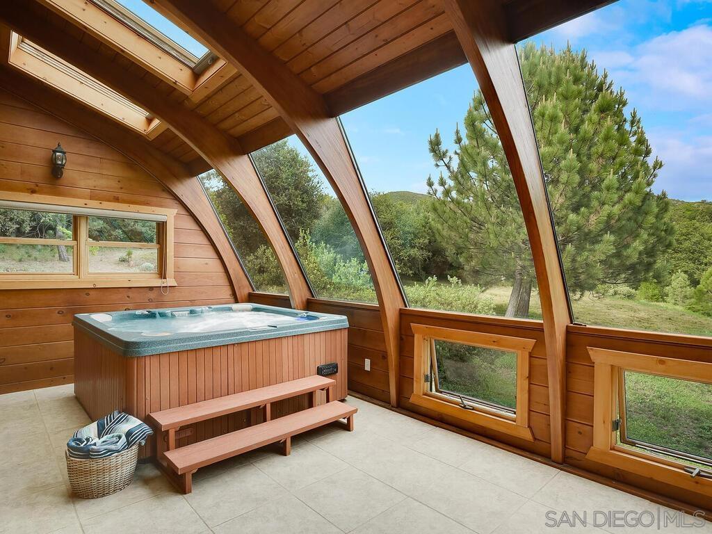 1068 W Incense Cedar Road Property Photo 15