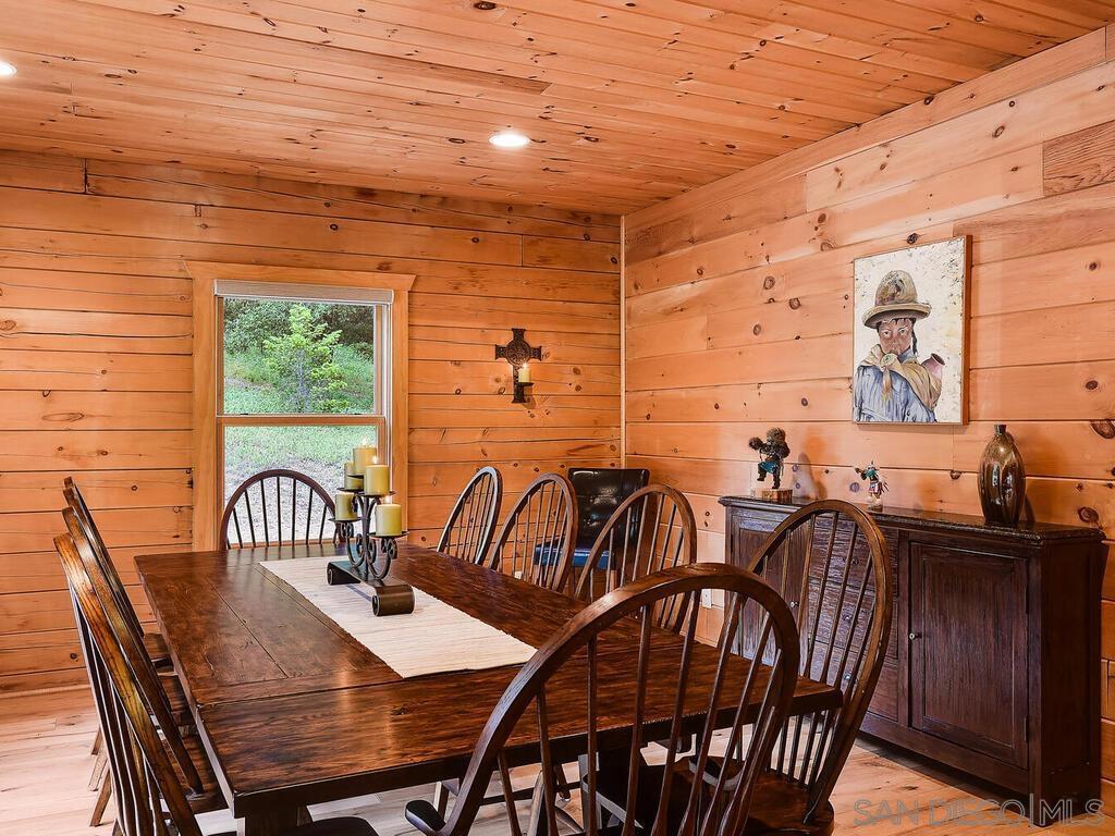 1068 W Incense Cedar Road Property Photo 30