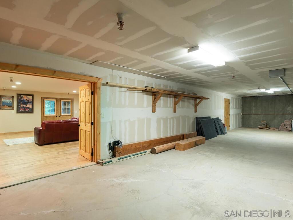 1068 W Incense Cedar Road Property Photo 38