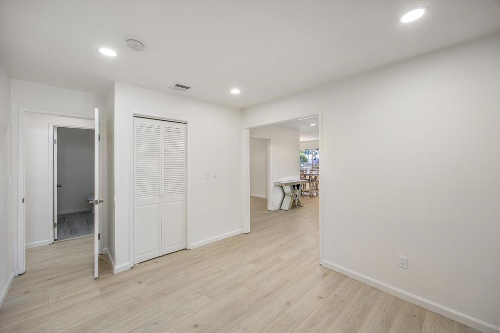 33155 Avenue D Property Photo 25