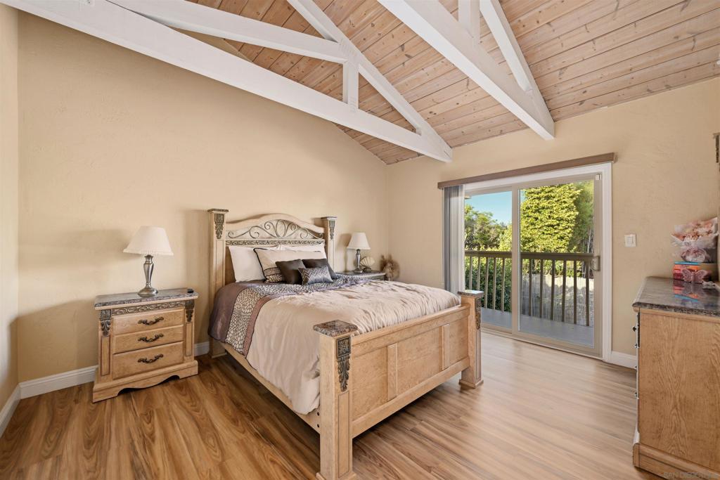 3025 Chicago Property Photo 16