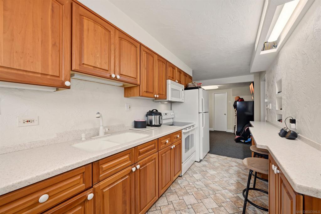 3025 Chicago Property Photo 24