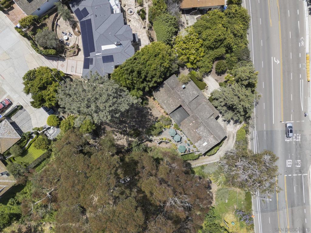 1570 Virginia Way Property Photo 23