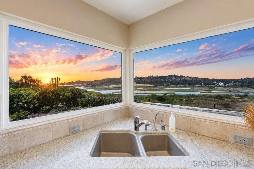 942 Santa Hidalga Property Photo 7