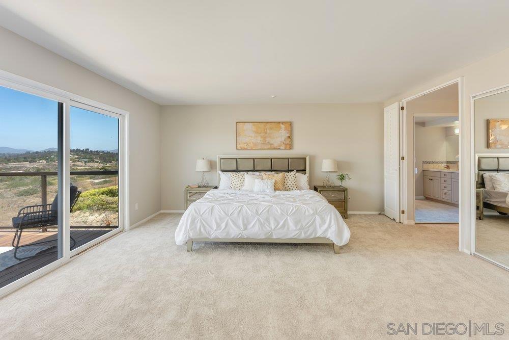 942 Santa Hidalga Property Photo 33