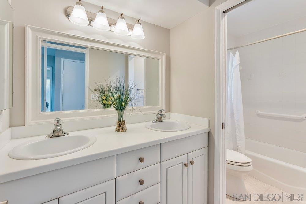 942 Santa Hidalga Property Photo 45