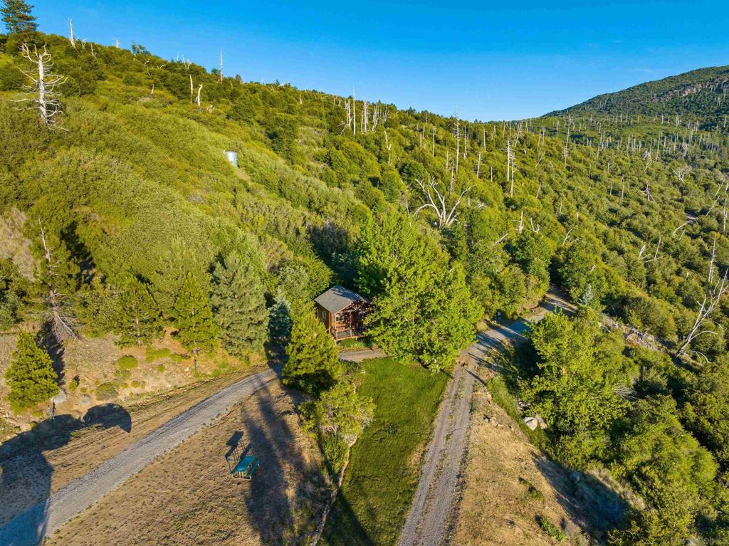 Highway 79 Property Photo 37