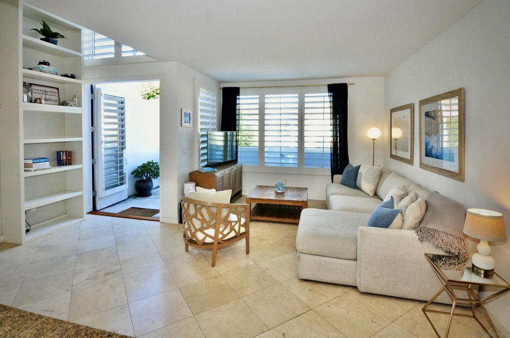 5490 La Jolla Blvd K207 Property Photo 4