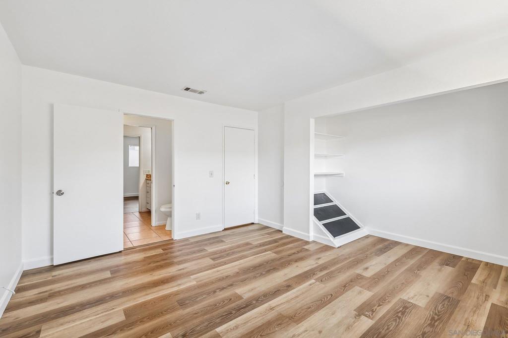 3631 Lemona Avenue D Property Photo 26