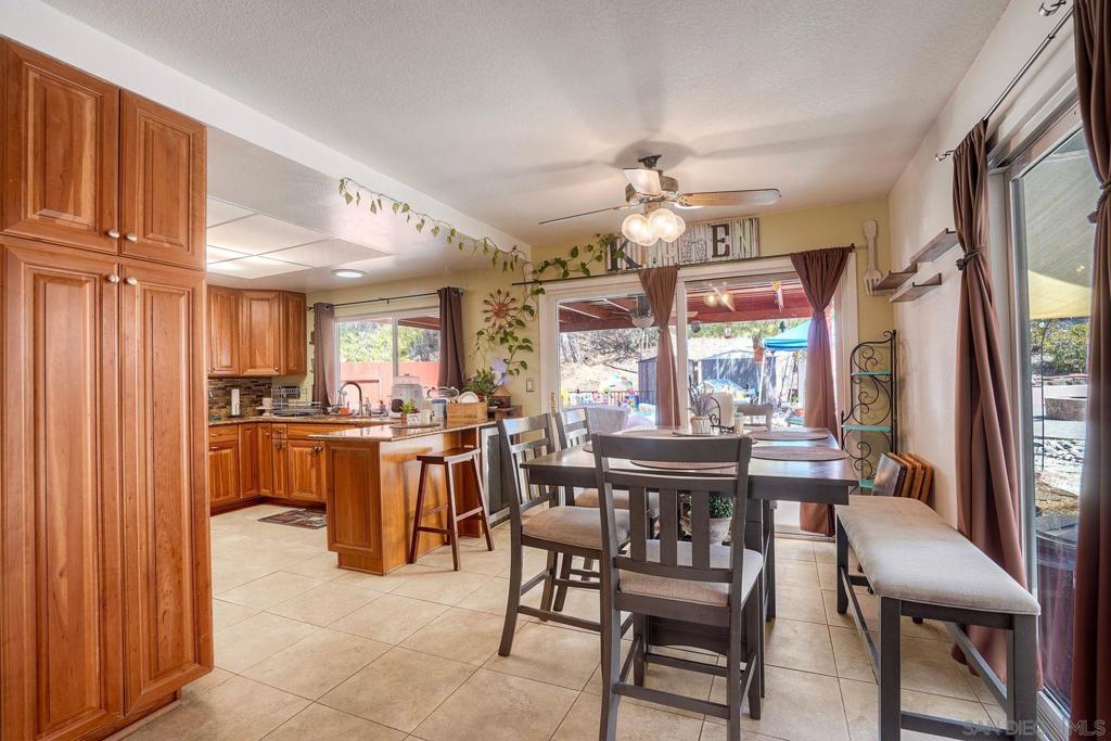 12543 Via Diego Property Photo 3