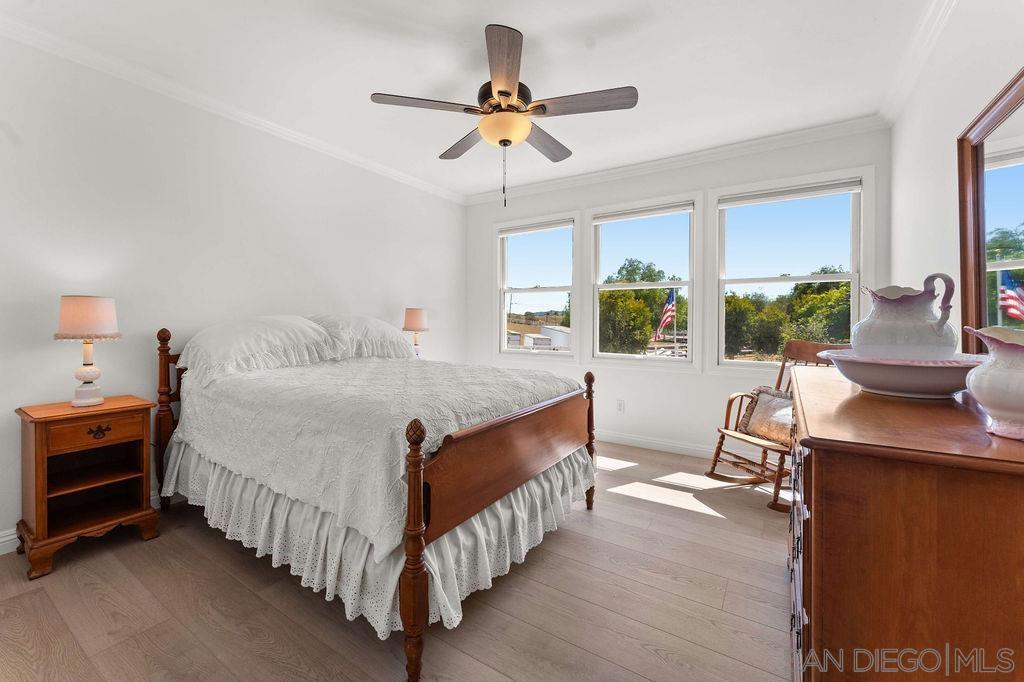 260013765SD Property Photo 16