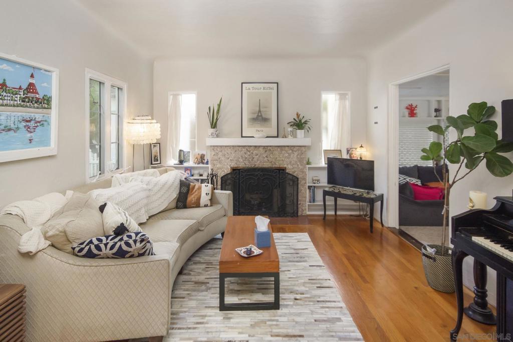 736 38 I Property Photo 10