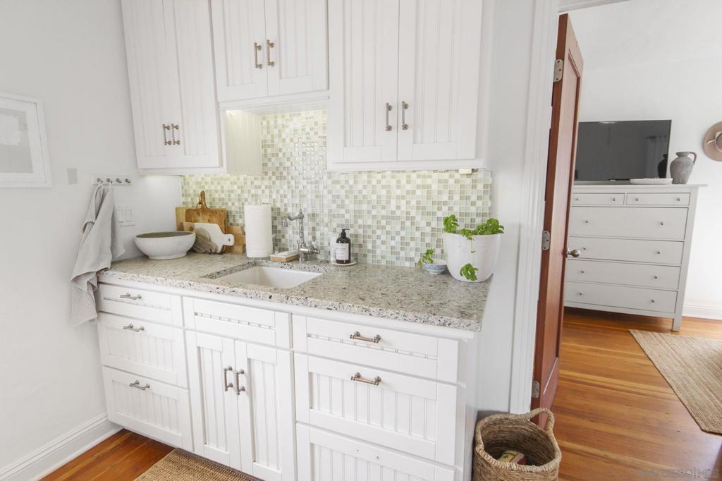736 38 I Property Photo 22