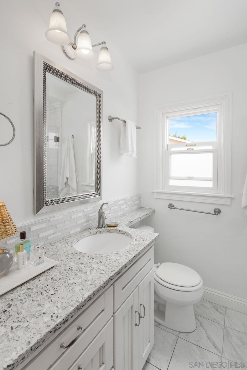 736 38 I Property Photo 25